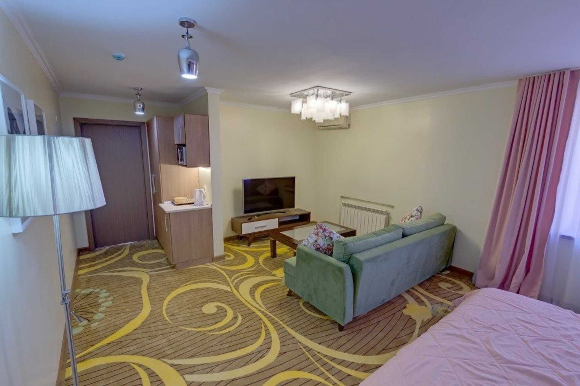 אלמטי Beis Spa Hotel Resort מראה חיצוני תמונה